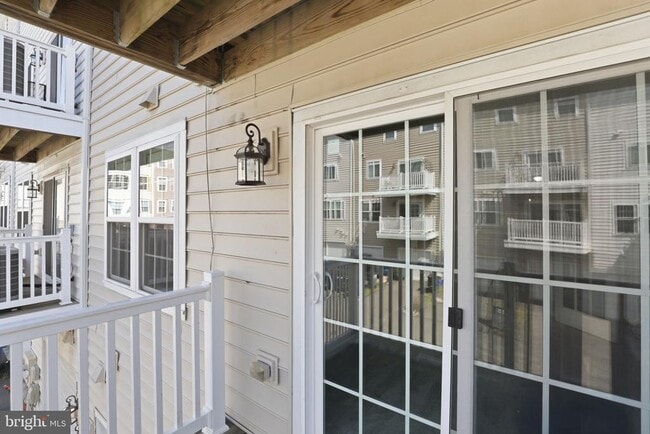 Building Photo - 14814 Mason Creek Cir