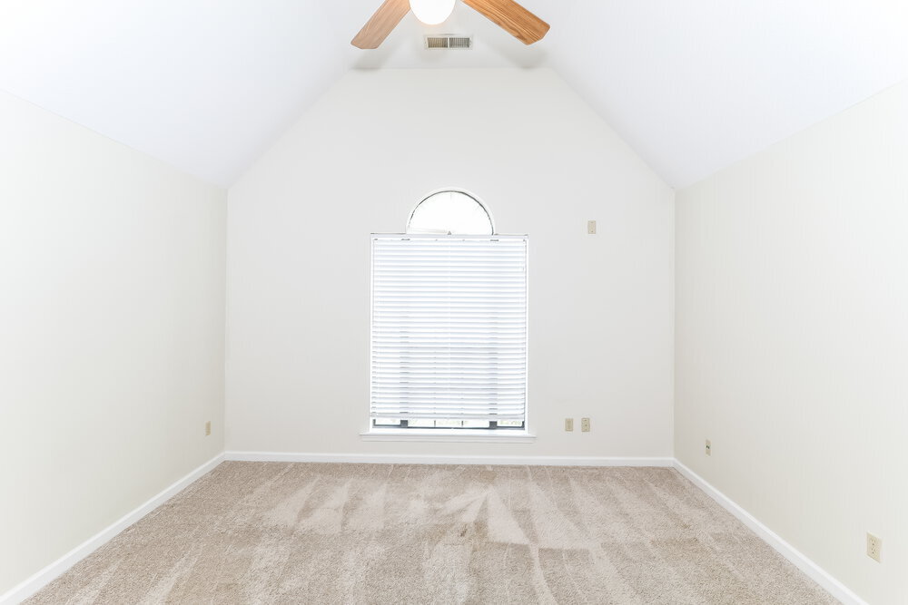 Building Photo - 4005 Eagle Ridge Ln