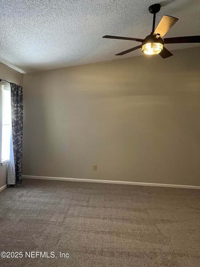 Building Photo - 410 Jax Estates Dr N