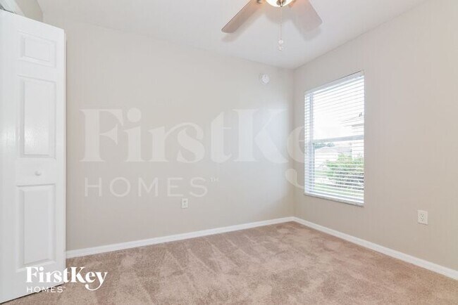 Building Photo - 3558 Marsh Wren St