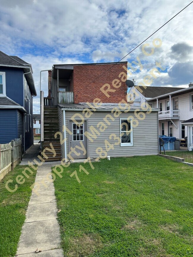 Building Photo - 815 Locust St