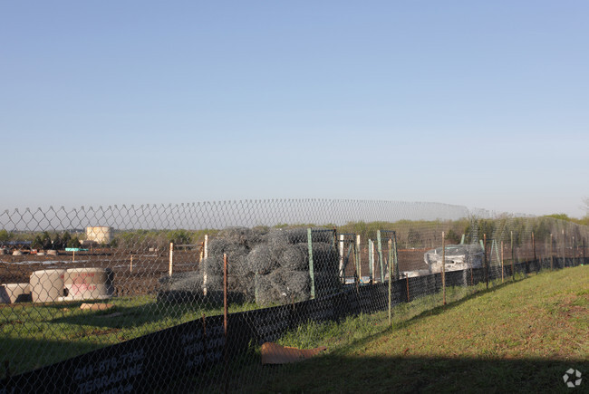 Fenced Area - Riverstone Trails Apartments