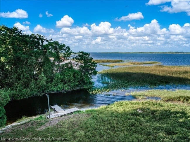 Building Photo - 44 Crawford Dr