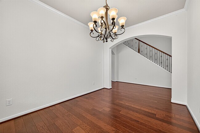 Building Photo - 15 Hadlock Pl