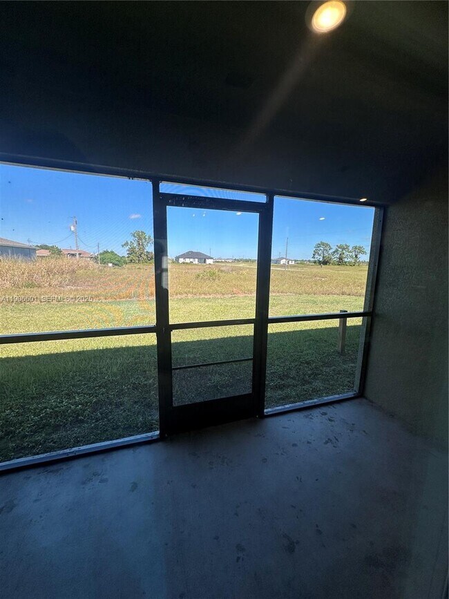 Building Photo - 7003 Burma Cir