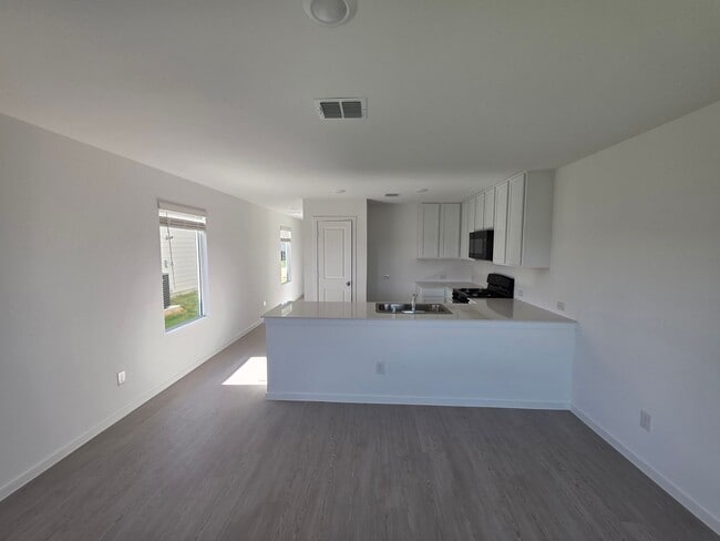 Building Photo - Two-Story Beauty in Foree Ranch – New Cons...