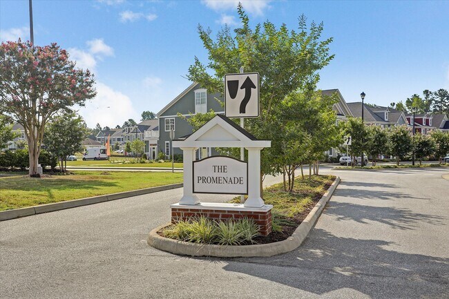 Building Photo - 1208 Kings Land Court