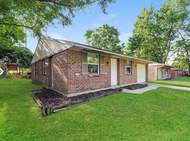 Building Photo - 6952 Angora Way