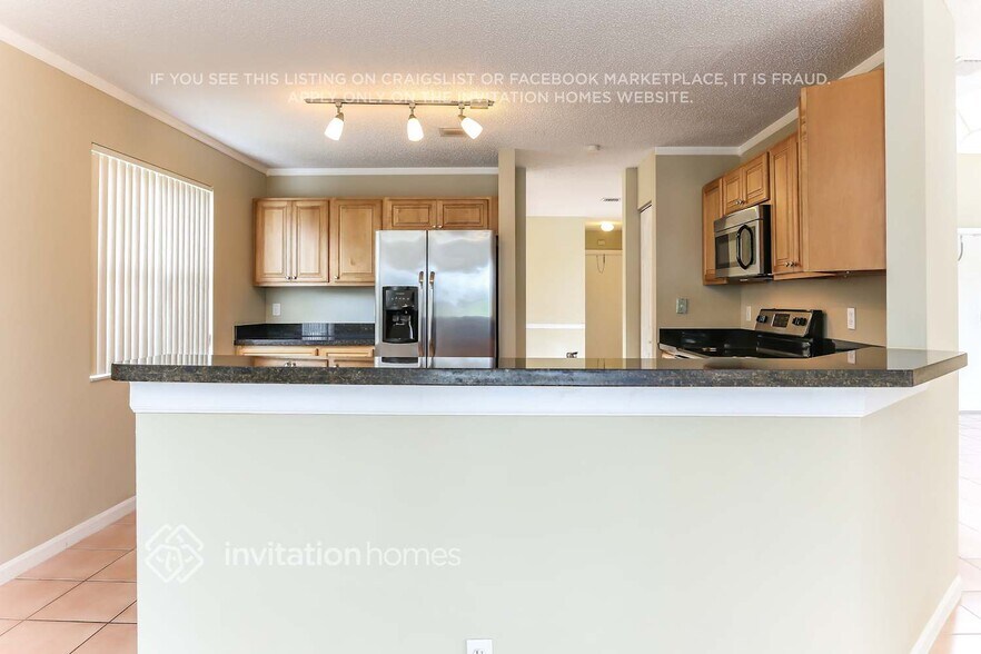 Building Photo - 17460 SW 22nd St