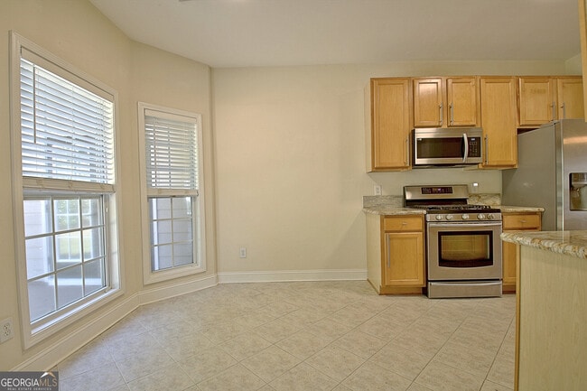 Building Photo - 110 Freeman Forest Dr