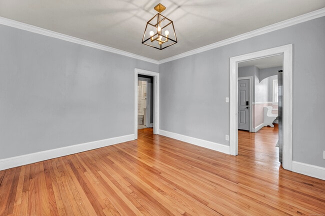 Building Photo - 108 Ardmore Rd