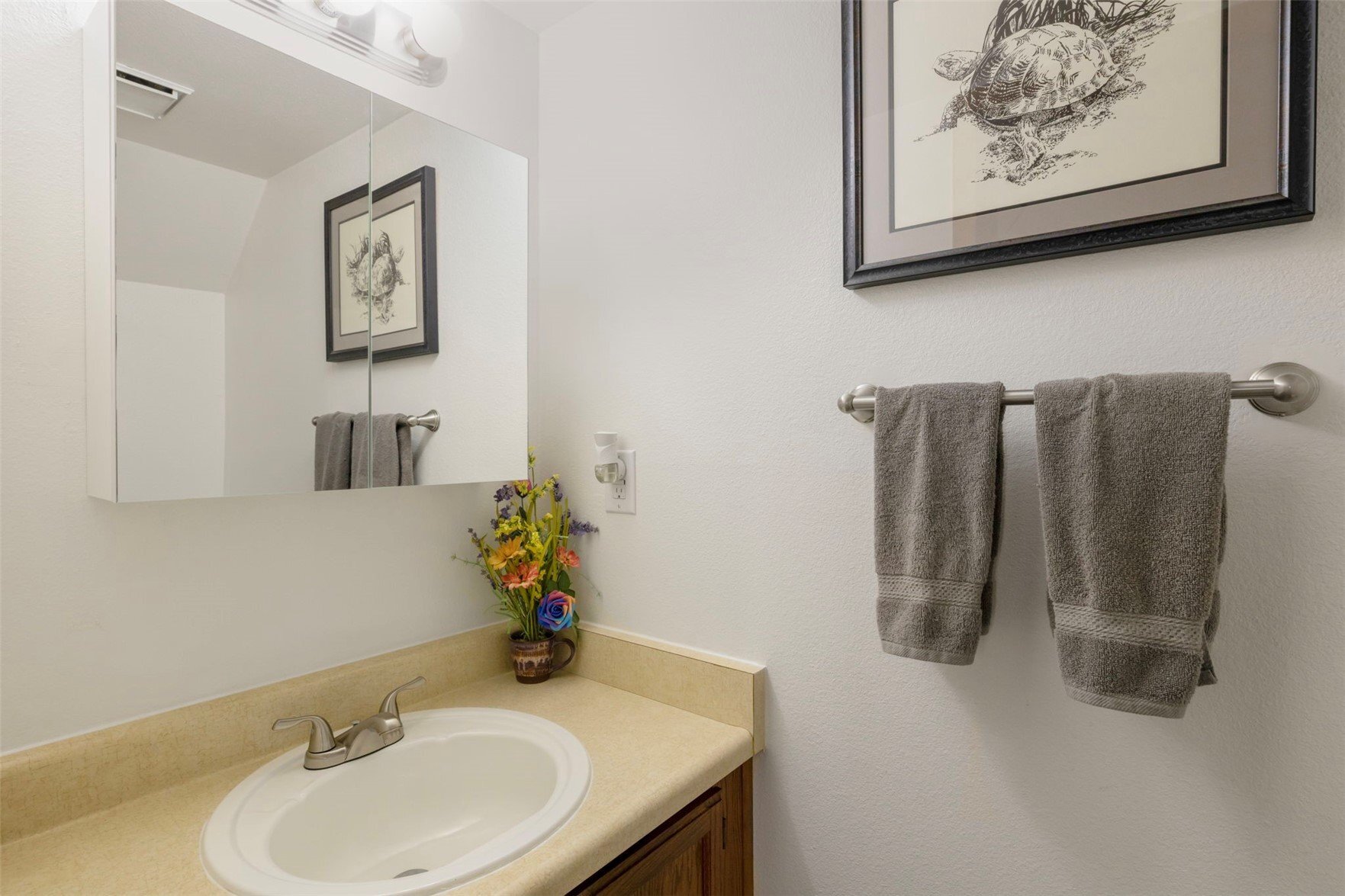 Building Photo - 3112 Vail Pass Dr