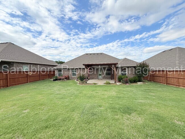 Building Photo - For Lease | Bixby | Available Now!