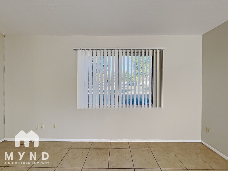 Building Photo - 5924 N 83rd St