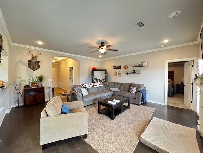 Building Photo - 3697 Serenity St