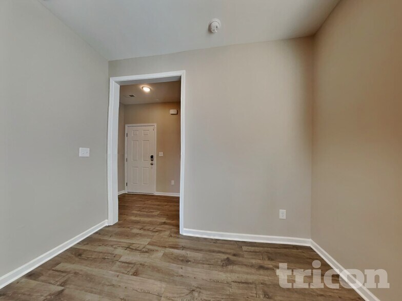 Building Photo - 177 Sawyer Ml Dr