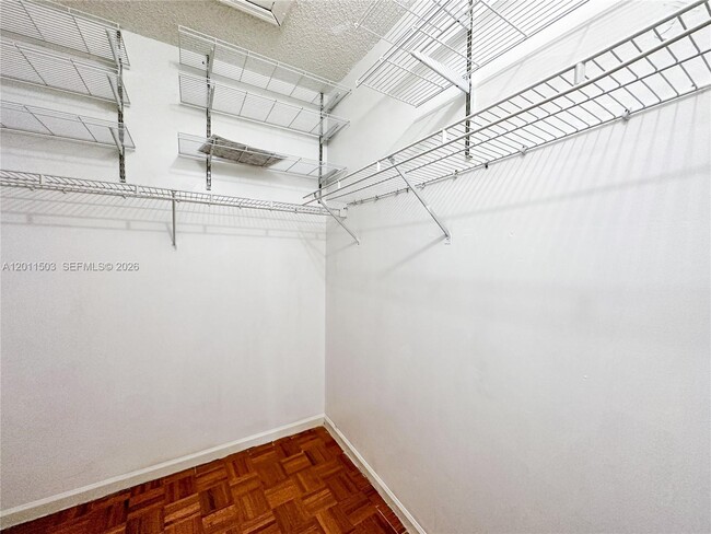 Building Photo - 17272 SW 139th Ct