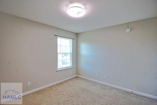 Building Photo - 1301 Windrow Dr