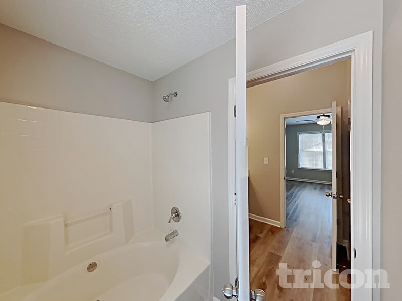 Building Photo - 305 Aqua Marine Ln