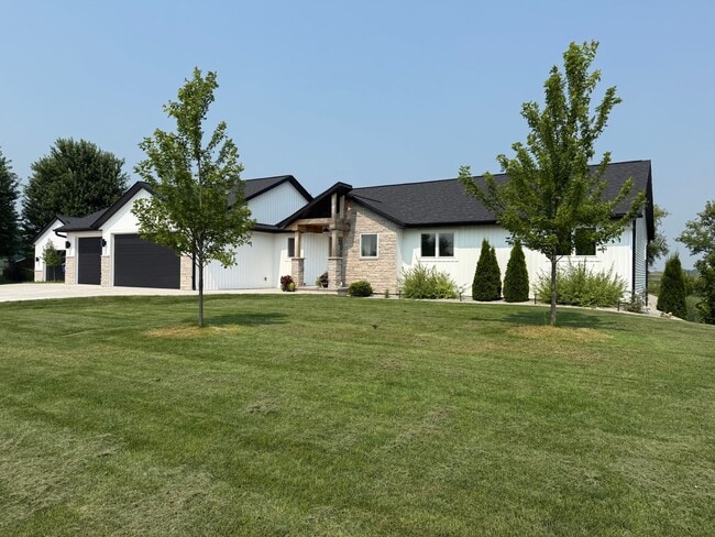 Building Photo - Executive Rental – Custom 5-Bedroom, 3.5-B...