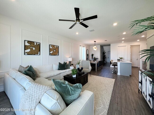 Building Photo - 1959 Croft Inlt Dr NW