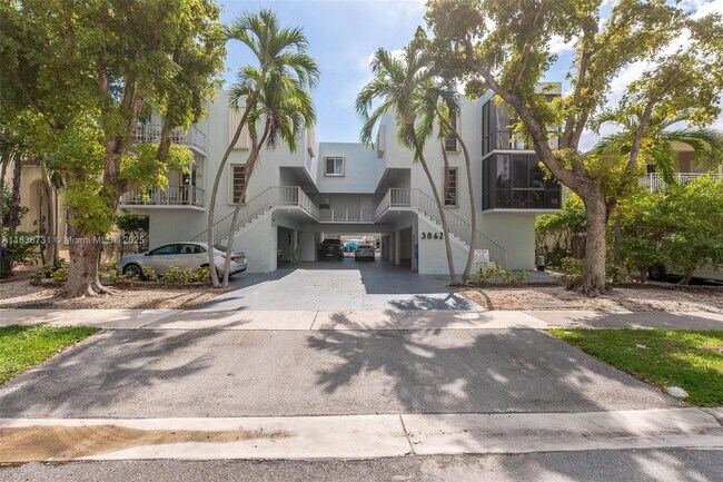 Primary Photo - 3862 NE 171 St