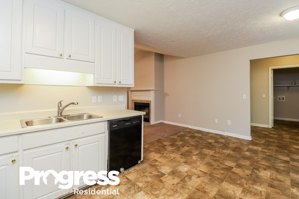 Building Photo - 50 Mountain Ct