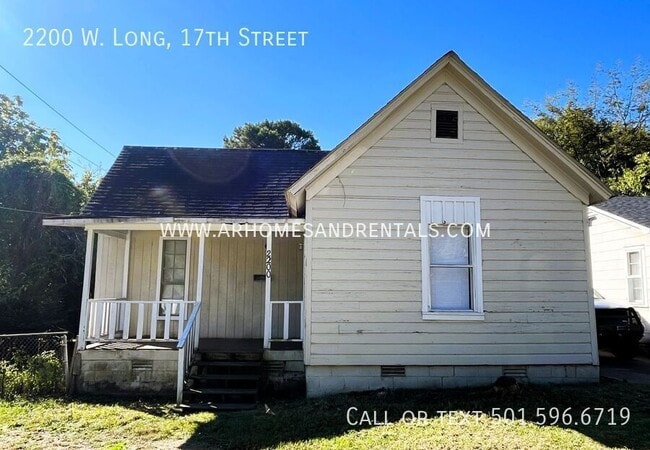 Primary Photo - 2200 W Long 17th St