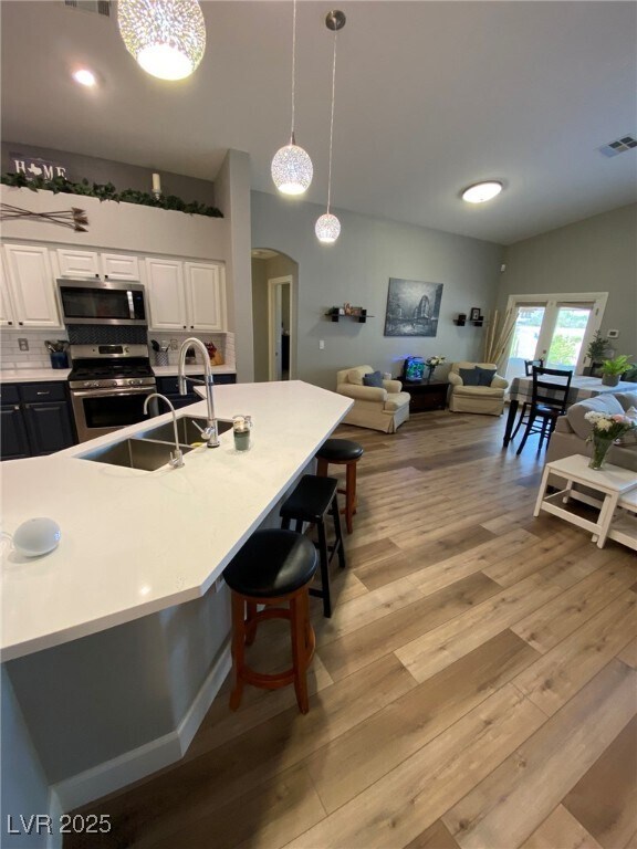 Building Photo - 6528 N Ruddock Dr