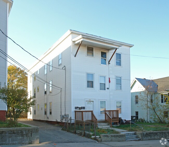 Primary Photo - 539 Silver St