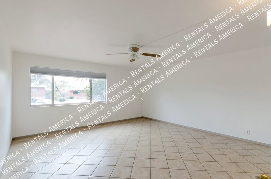 Building Photo - 5821 E North St