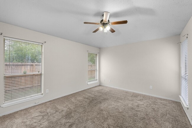 Building Photo - 19403 Bristlestar Dr