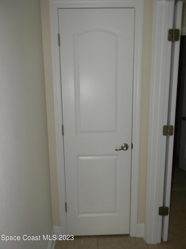 Building Photo - 1576 Alaqua Way