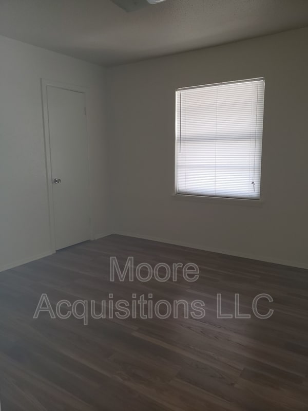 Building Photo - 1439 S Rusk St