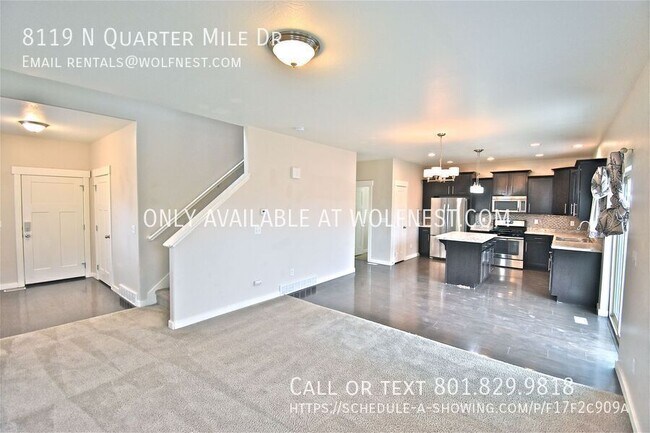 Building Photo - 8119 N Quarter Mile Dr-