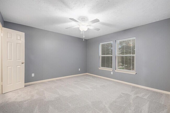 Building Photo - 4105 Pebble Beach Dr