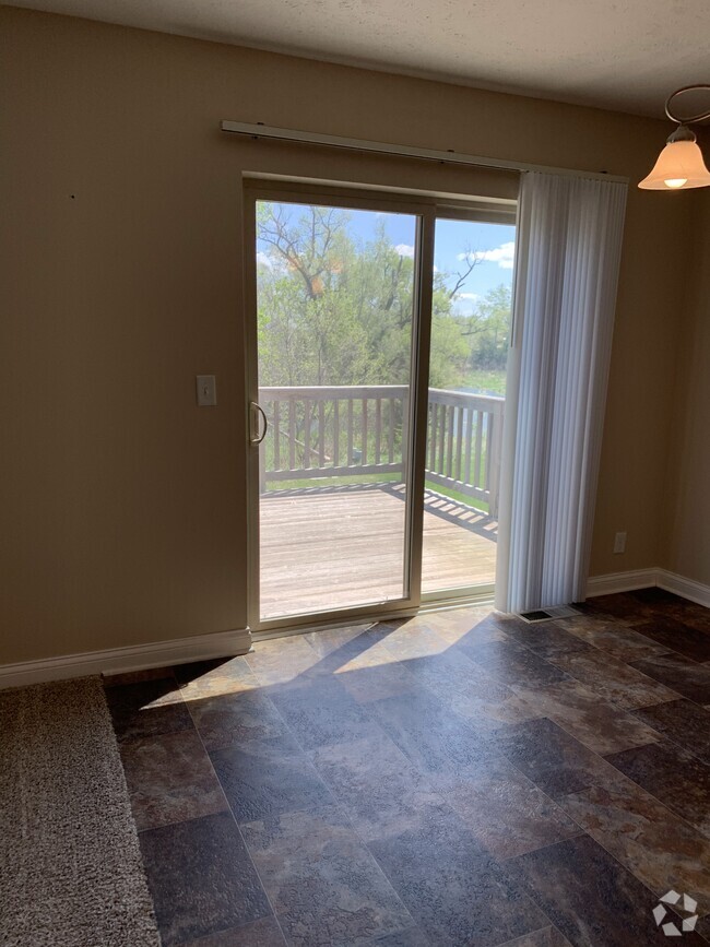 Dining - 2539 Telluride Cir