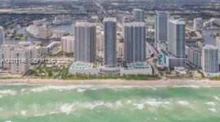 Building Photo - 1830 S Ocean Dr