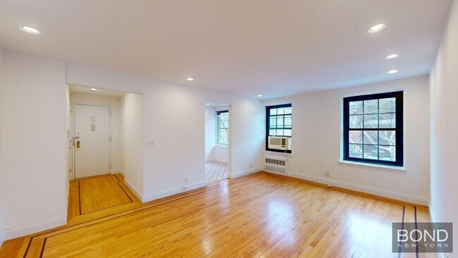 Floorplan - 30 Charlton Street