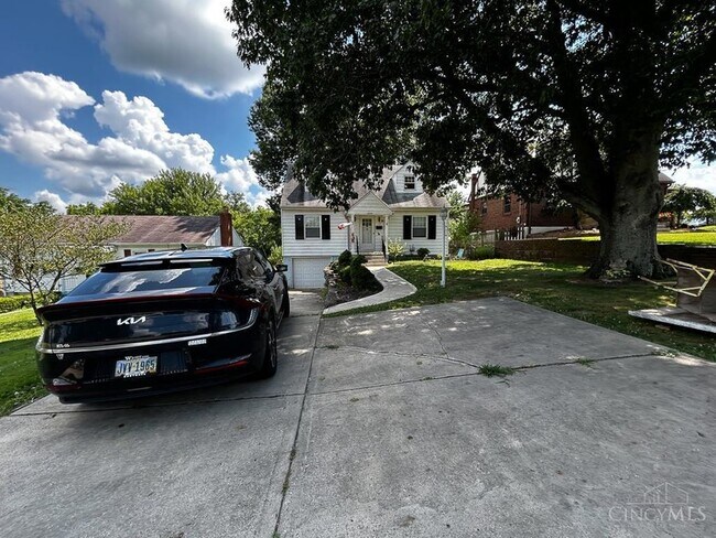 Building Photo - 3289 Van Zandt Dr