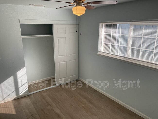 Building Photo - 8724 Halverson Dr