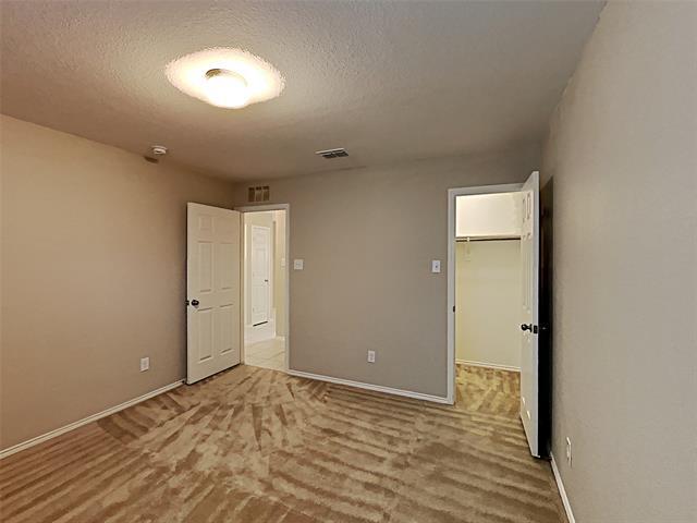 Building Photo - 2220 Heaton St