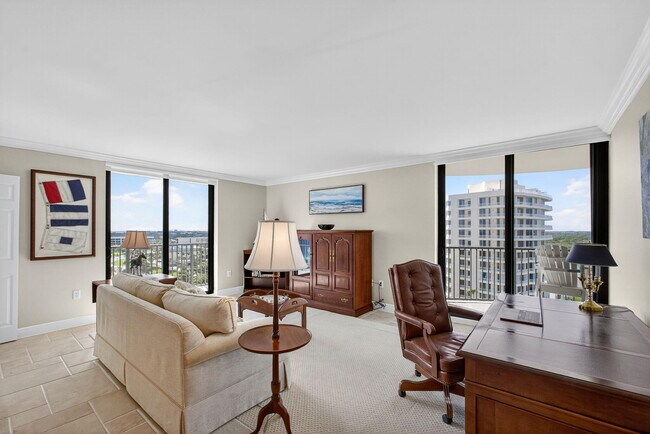 Building Photo - 400 S Beach Rd