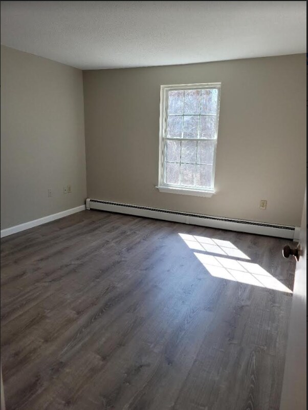 Building Photo - 511 White Cedar Blvd