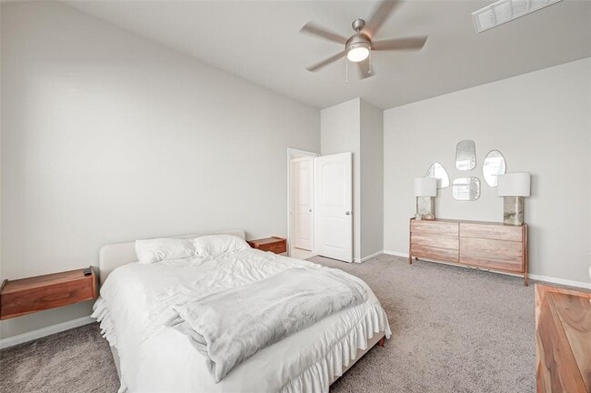 Building Photo - 2523 Terrace Point Dr