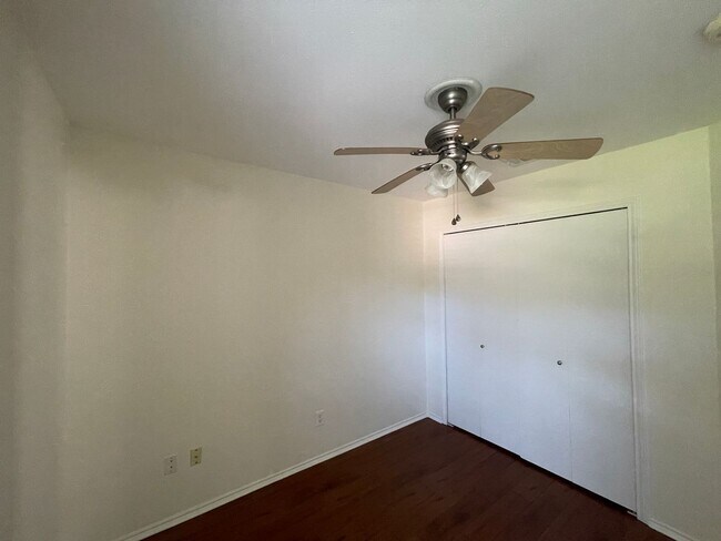 Building Photo - Lovely 4/2 home on a quiet street in the heart of Cedar Park!