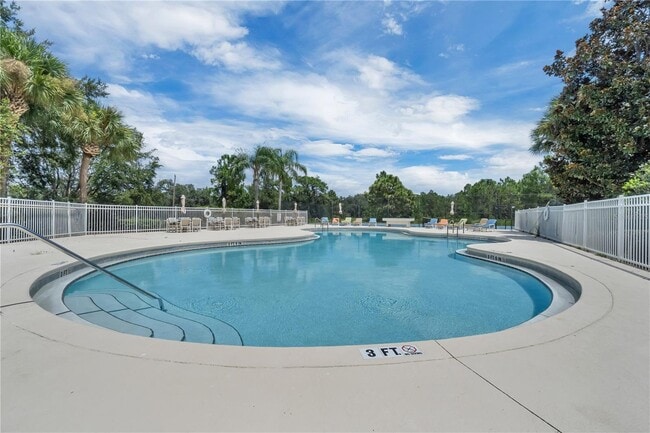 Building Photo - 16635 Palm Spring Dr