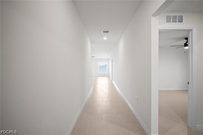 Building Photo - 17633 Paradiso Wy