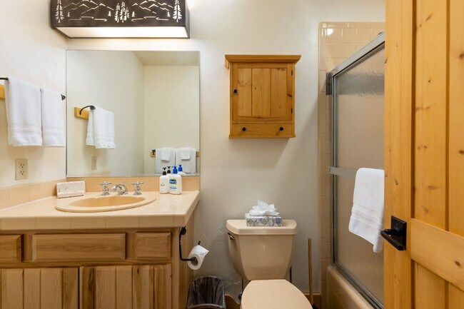 Building Photo - 929 American Way