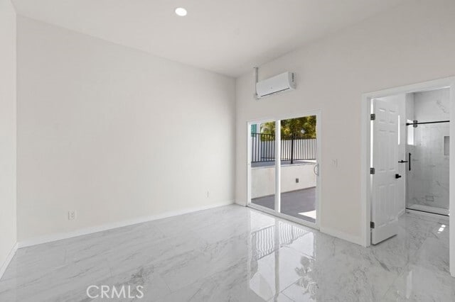 Building Photo - 1580 San Bernardino Pl